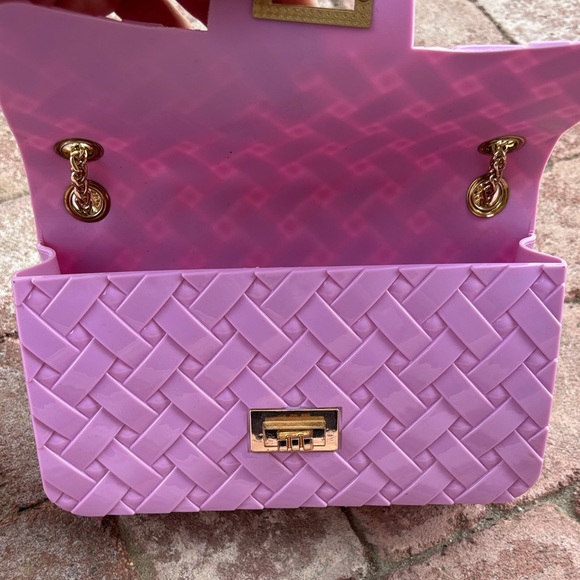 Y2K Jelly Pink / Purple Woven Purse w Gold Chain🤩 - Picture 4 of 9